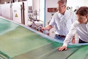 對(duì)于［（嗎啉基）氨基]實(shí)驗(yàn)的儀器與試劑選擇。